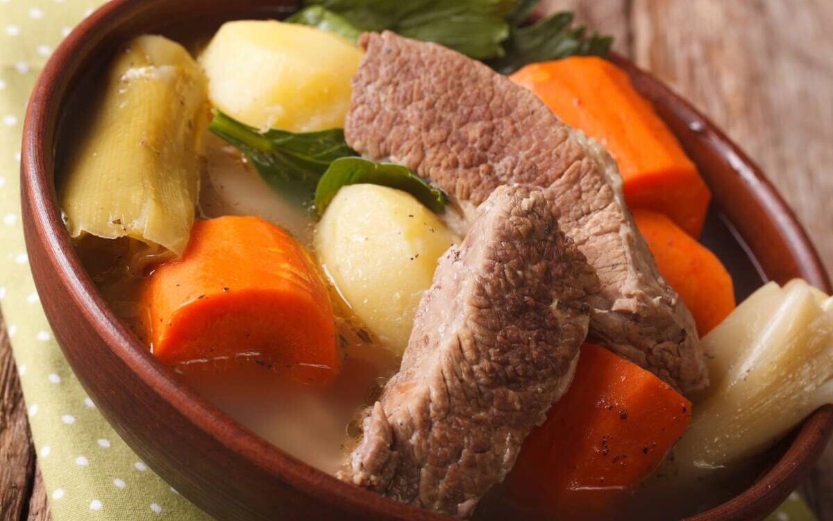 POT AU FEU ALSACE 1200X750 | L'abreuvoir Quelle est l’histoire du Baeckeoffe alsacien ? Wittenheim